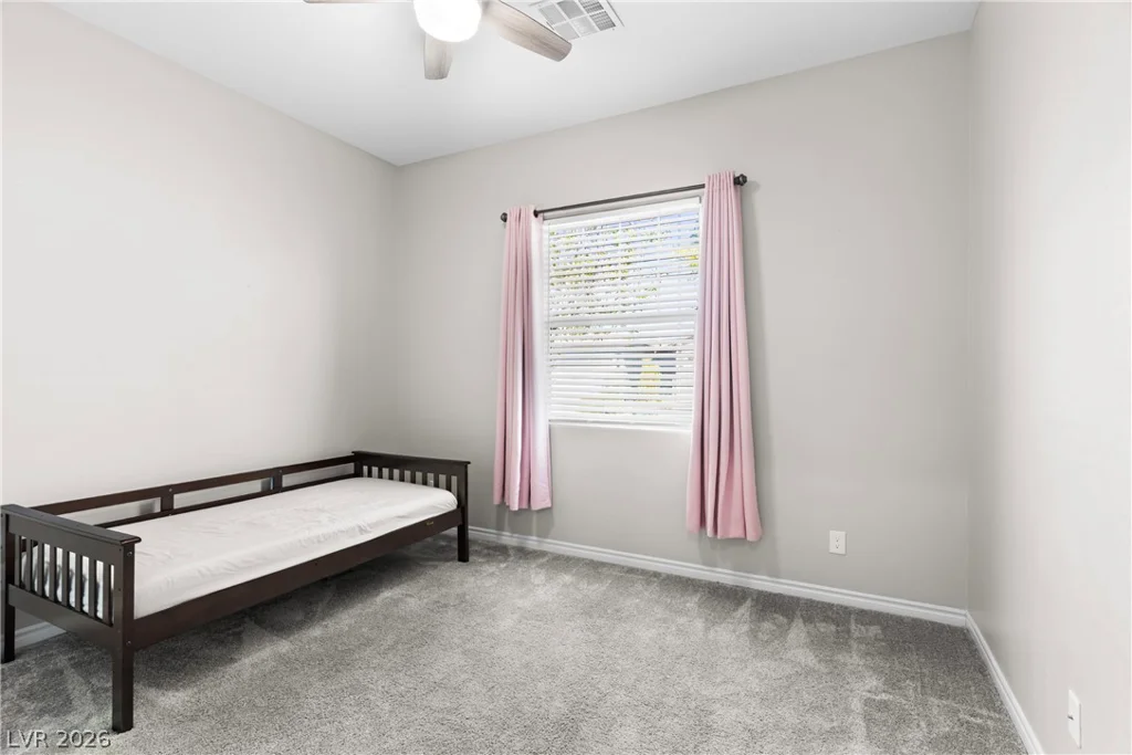 652 Longfeather, Henderson, NV 89011