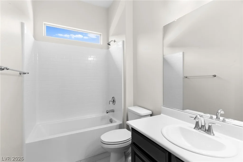 652 Longfeather, Henderson, NV 89011