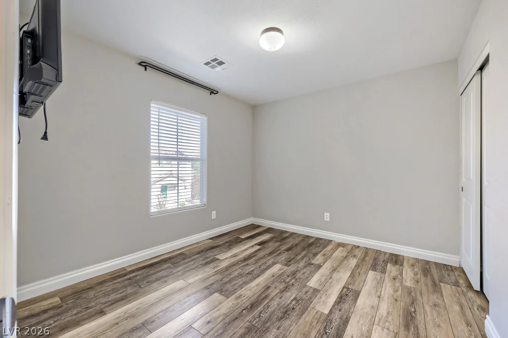 756 Loughton, Las Vegas, NV 89178
