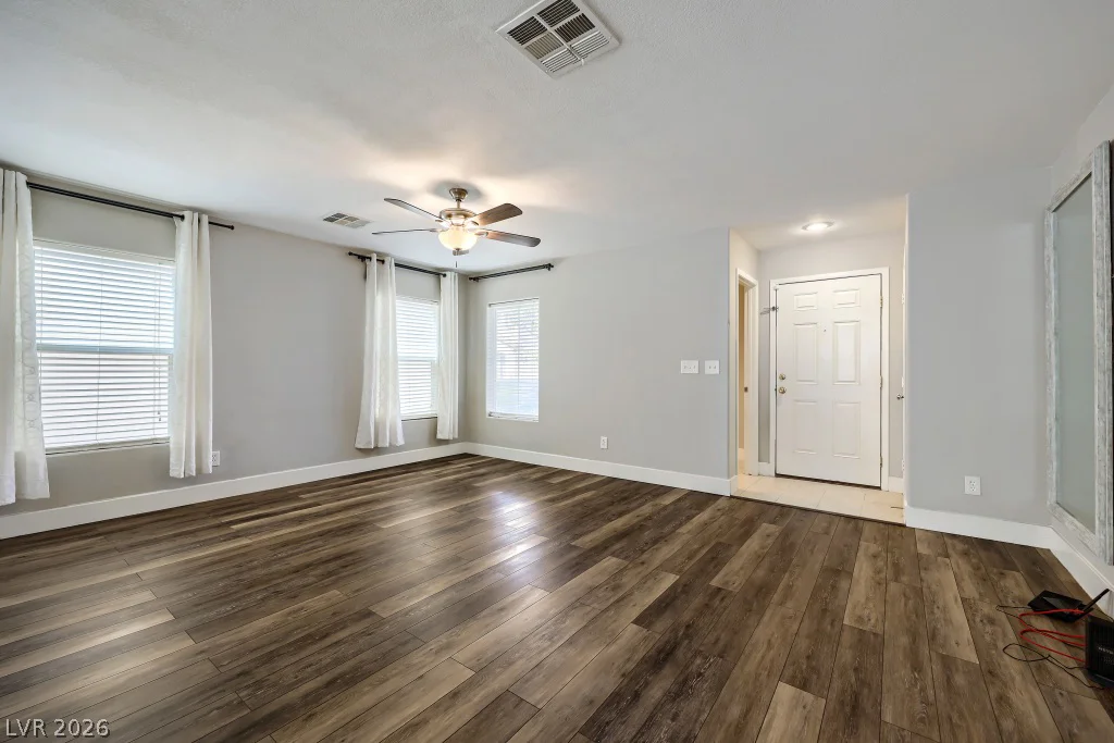 756 Loughton, Las Vegas, NV 89178