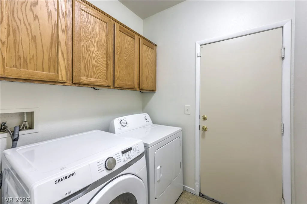 1833 Verde Mirada, Las Vegas, NV 89115