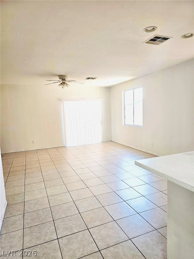 1833 Verde Mirada, Las Vegas, NV 89115