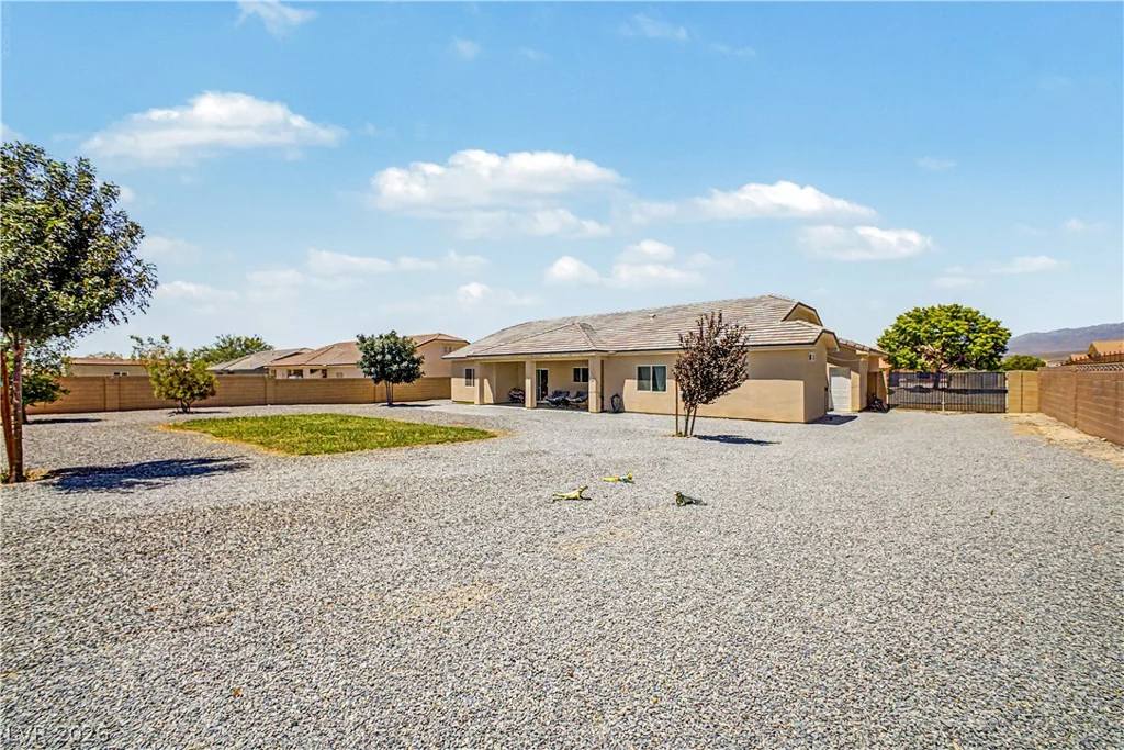 5081 Graystone, Pahrump, NV 89061