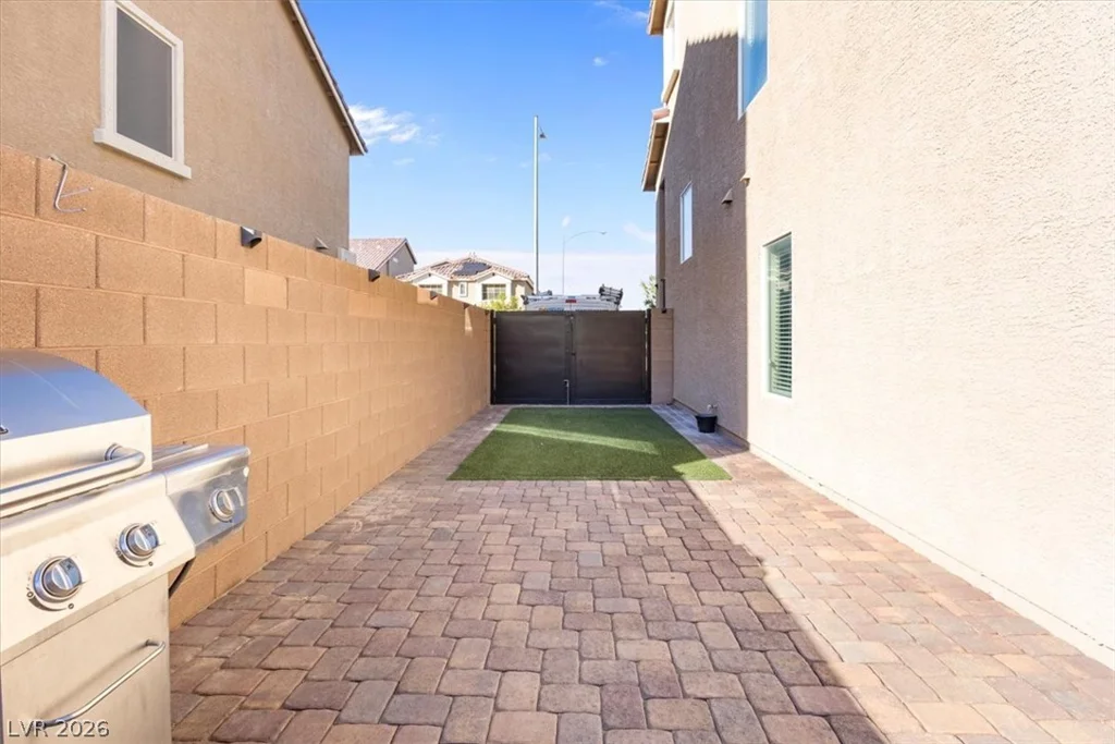 5255 Kennedy Hill, Las Vegas, NV 89139