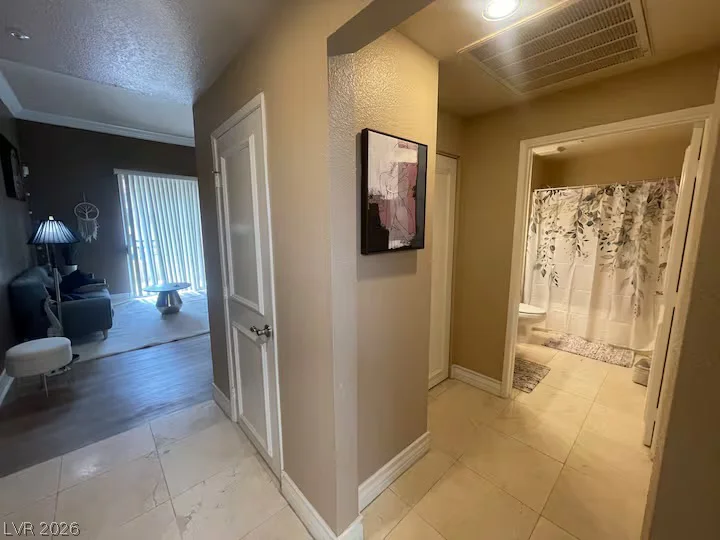 230 Flamingo, Las Vegas, NV 89169