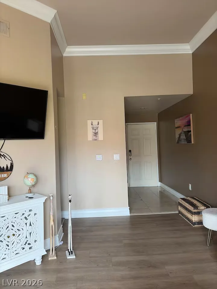 230 Flamingo, Las Vegas, NV 89169