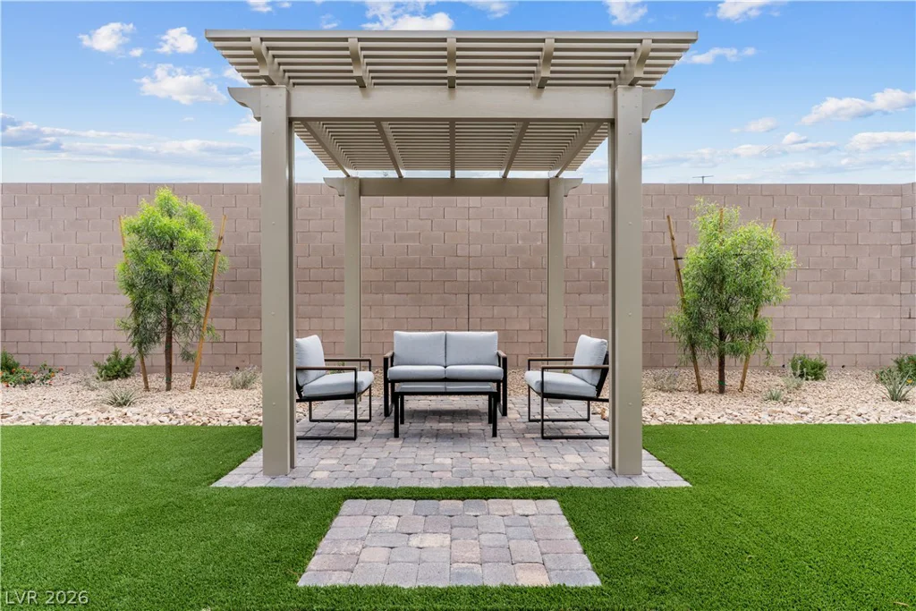 329 Golden Hollow, Henderson, NV 89015