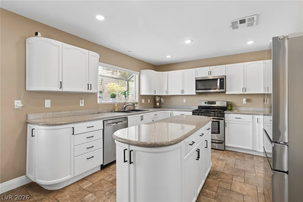 7808 Robinglen, Las Vegas, NV 89131