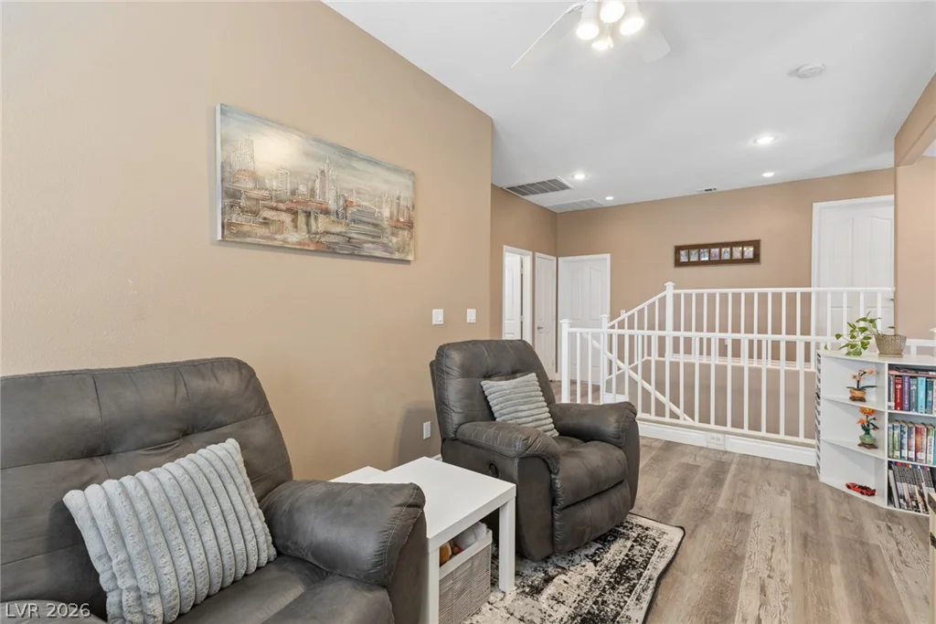 7808 Robinglen, Las Vegas, NV 89131