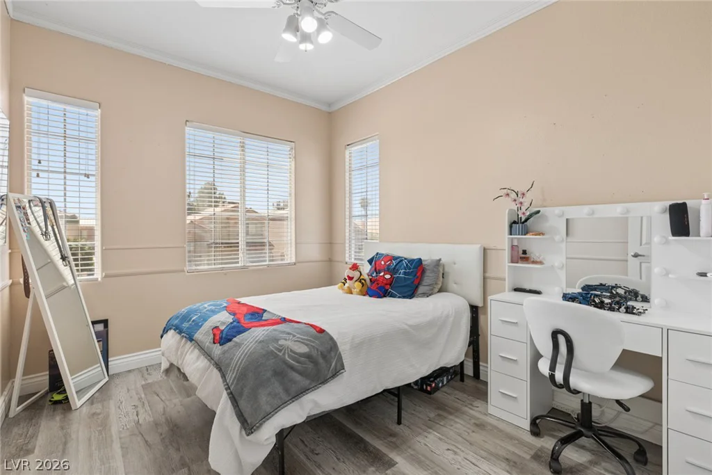 7808 Robinglen, Las Vegas, NV 89131