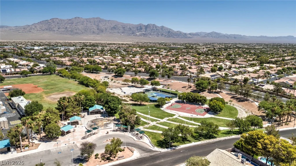 7808 Robinglen, Las Vegas, NV 89131