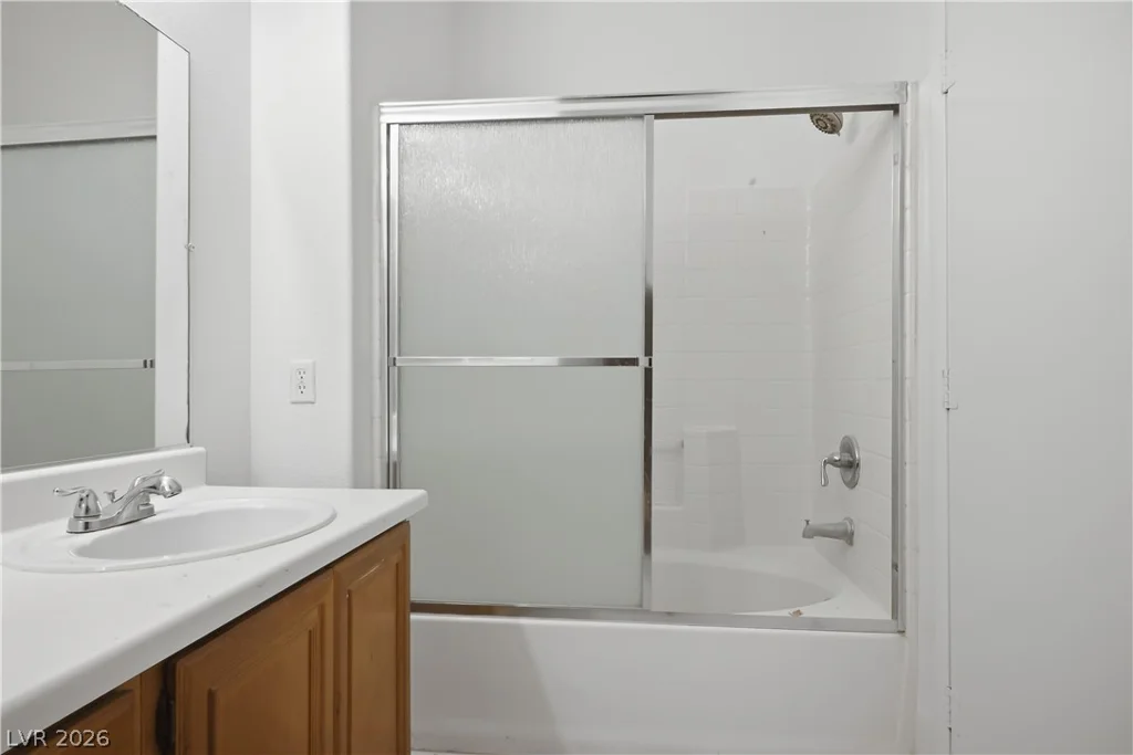 10245 Maryland, Las Vegas, NV 89183