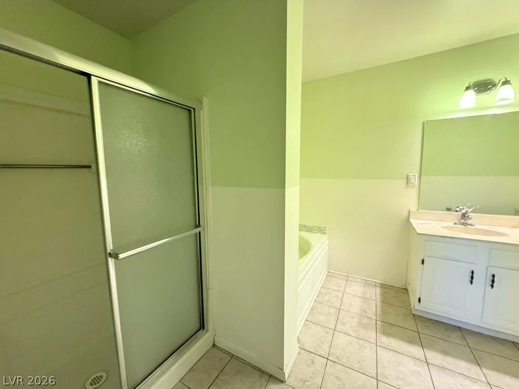 6521 Sugarpine, Las Vegas, NV 89107