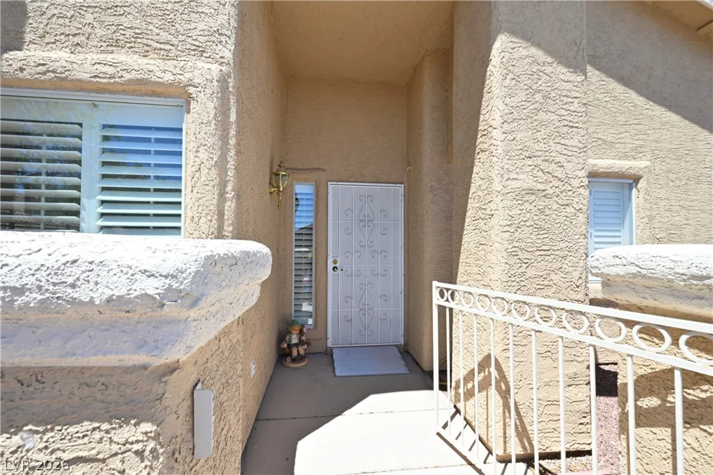 9437 Mount Cherie, Las Vegas, NV 89129