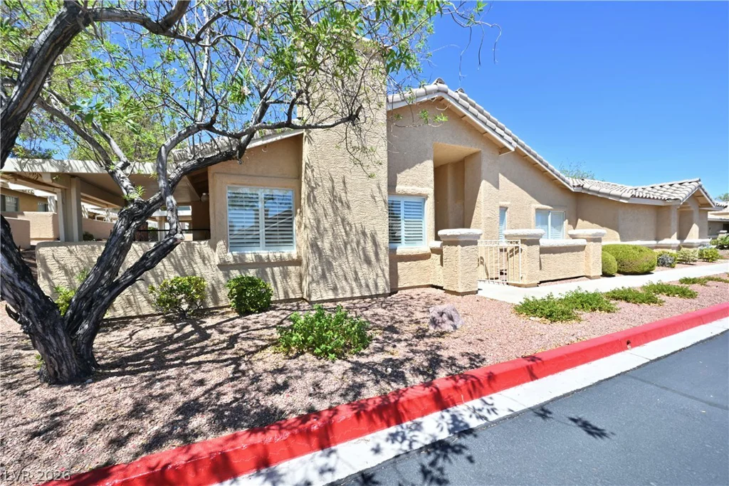 9437 Mount Cherie, Las Vegas, NV 89129