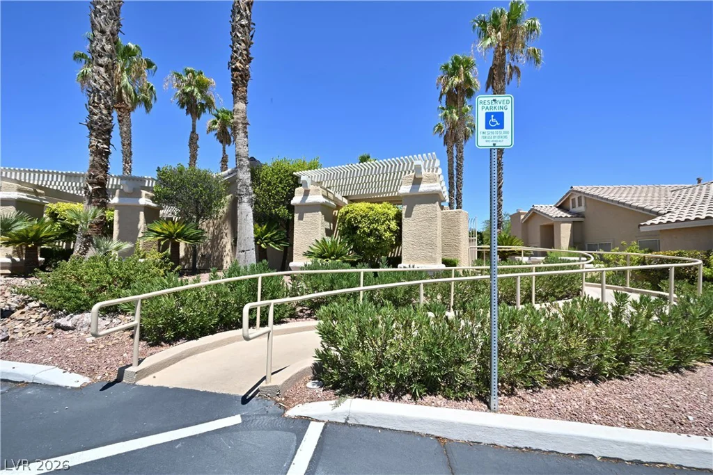 9437 Mount Cherie, Las Vegas, NV 89129