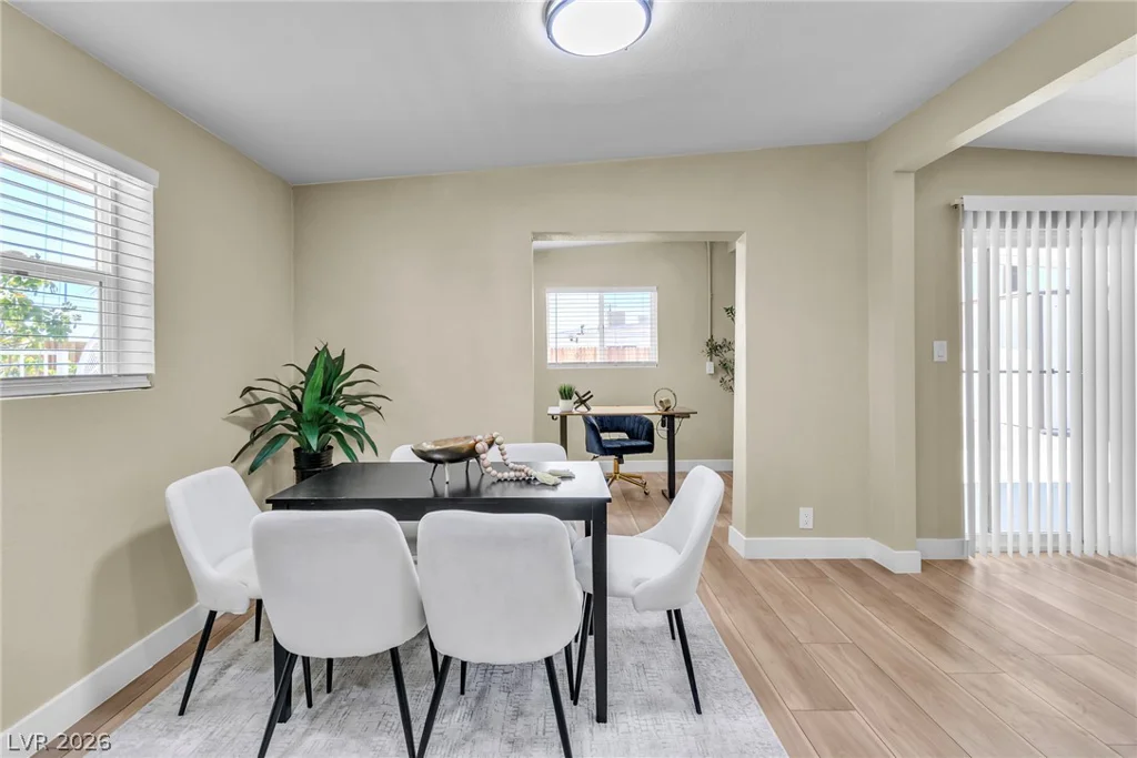 3717 Perliter, North Las Vegas, NV 89030