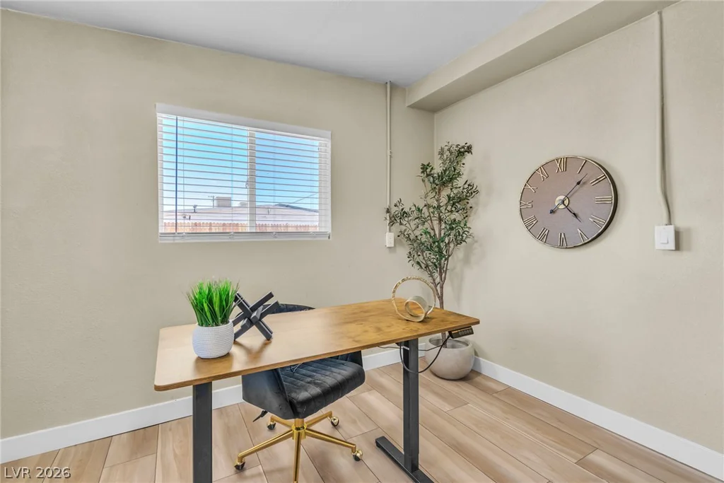 3717 Perliter, North Las Vegas, NV 89030