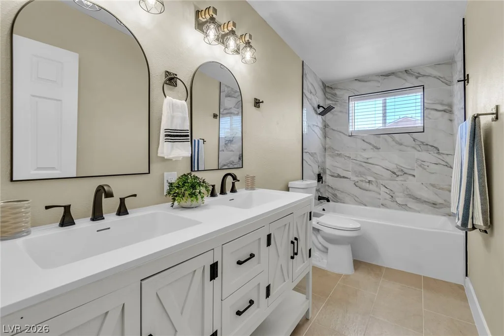 3717 Perliter, North Las Vegas, NV 89030