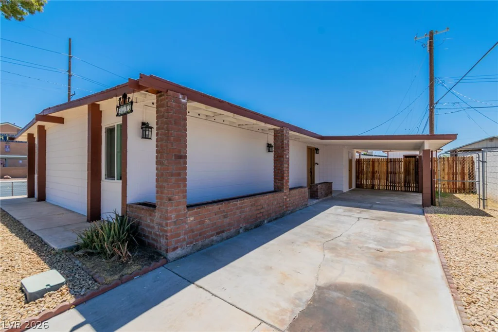 3717 Perliter, North Las Vegas, NV 89030
