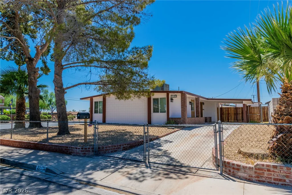 3717 Perliter, North Las Vegas, NV 89030