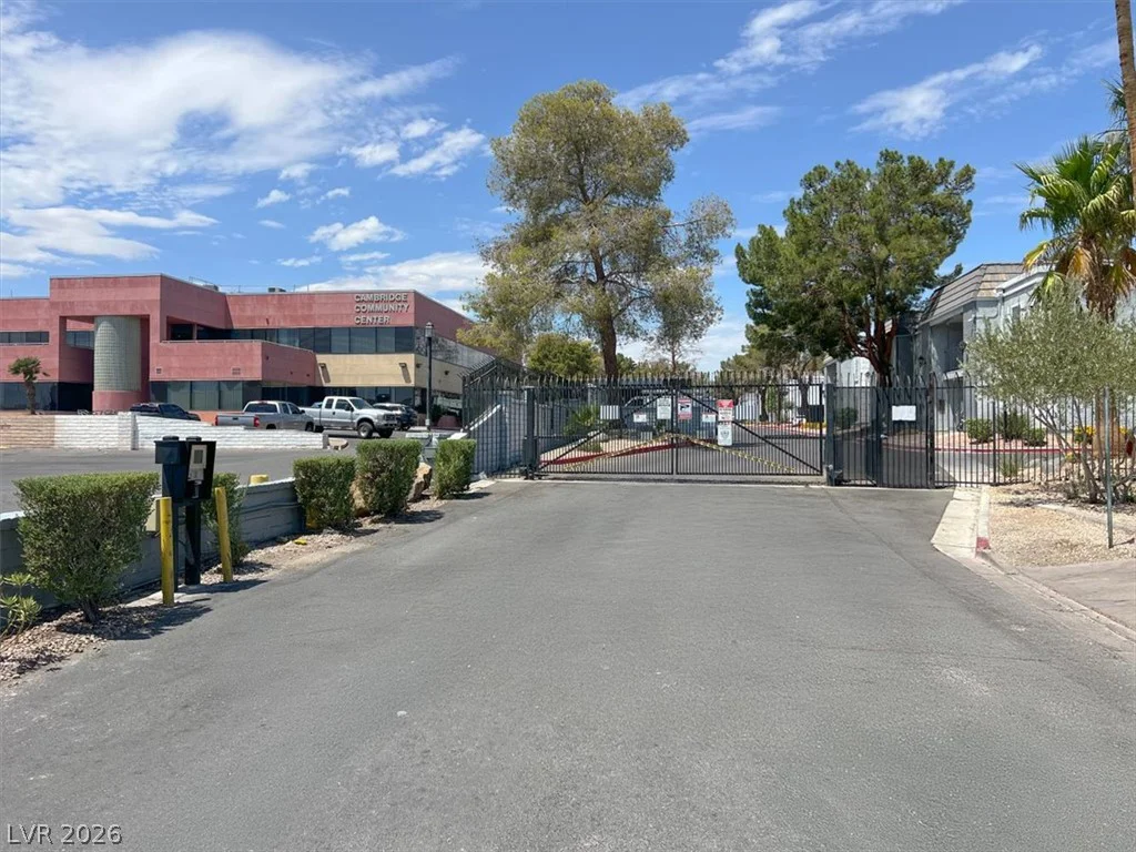 3823 Maryland, Las Vegas, NV 89119
