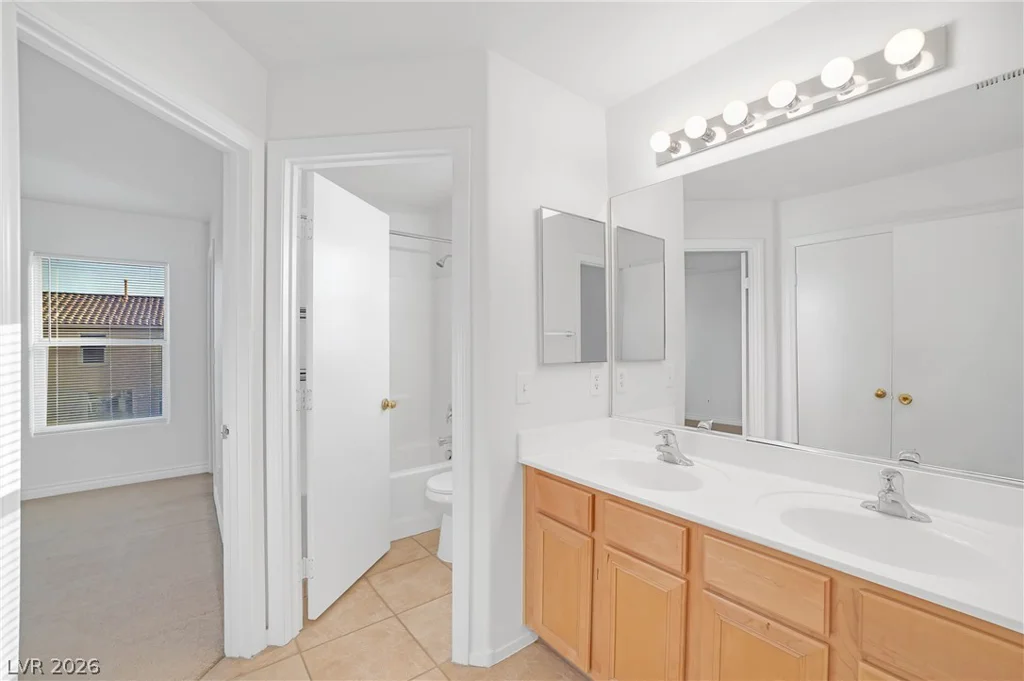 5364 Washington Apple, Las Vegas, NV 89122