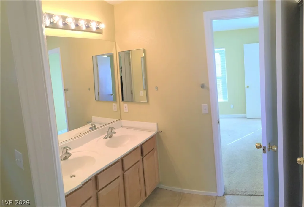 5364 Washington Apple, Las Vegas, NV 89122