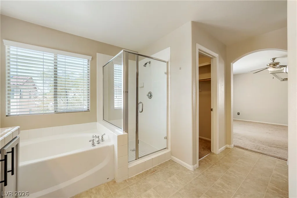 6692 Chariots Path, Las Vegas, NV 89142