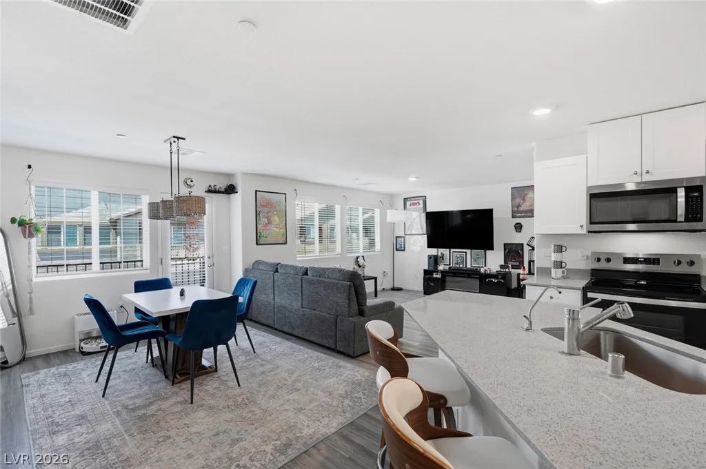 7870 Aurora Sky, North Las Vegas, NV 89084