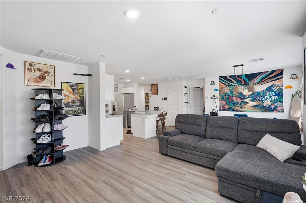 7870 Aurora Sky, North Las Vegas, NV 89084