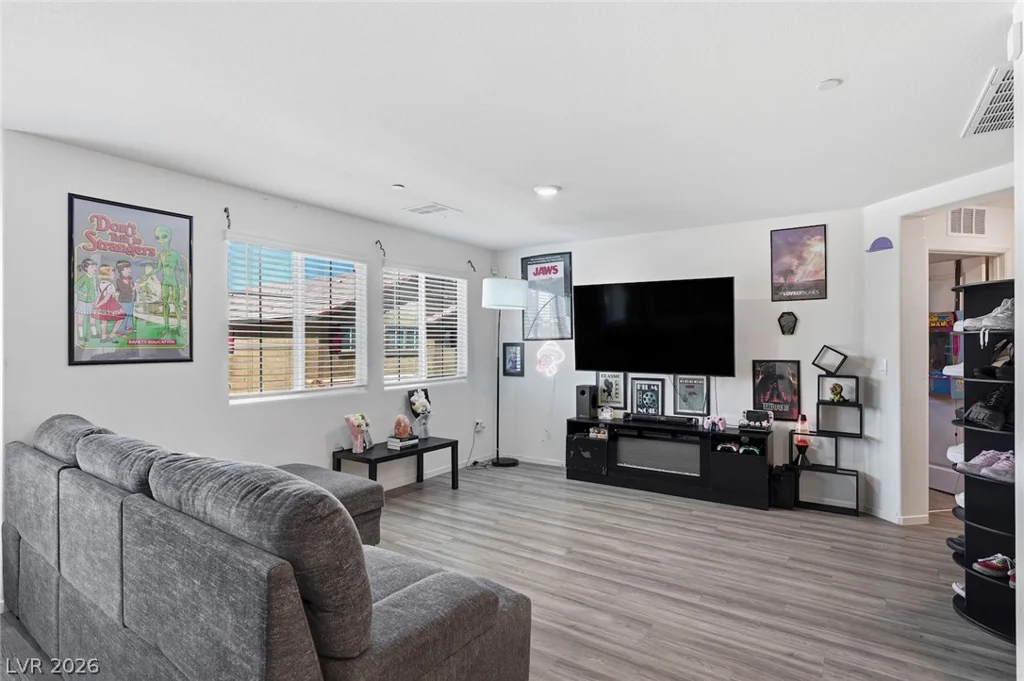 7870 Aurora Sky, North Las Vegas, NV 89084