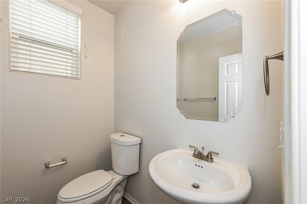 10225 Yarmouth Sea, Las Vegas, NV 89166