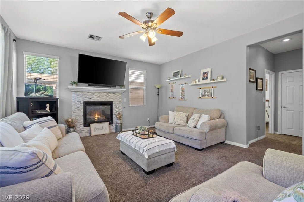 10413 Mount Washington, Las Vegas, NV 89166