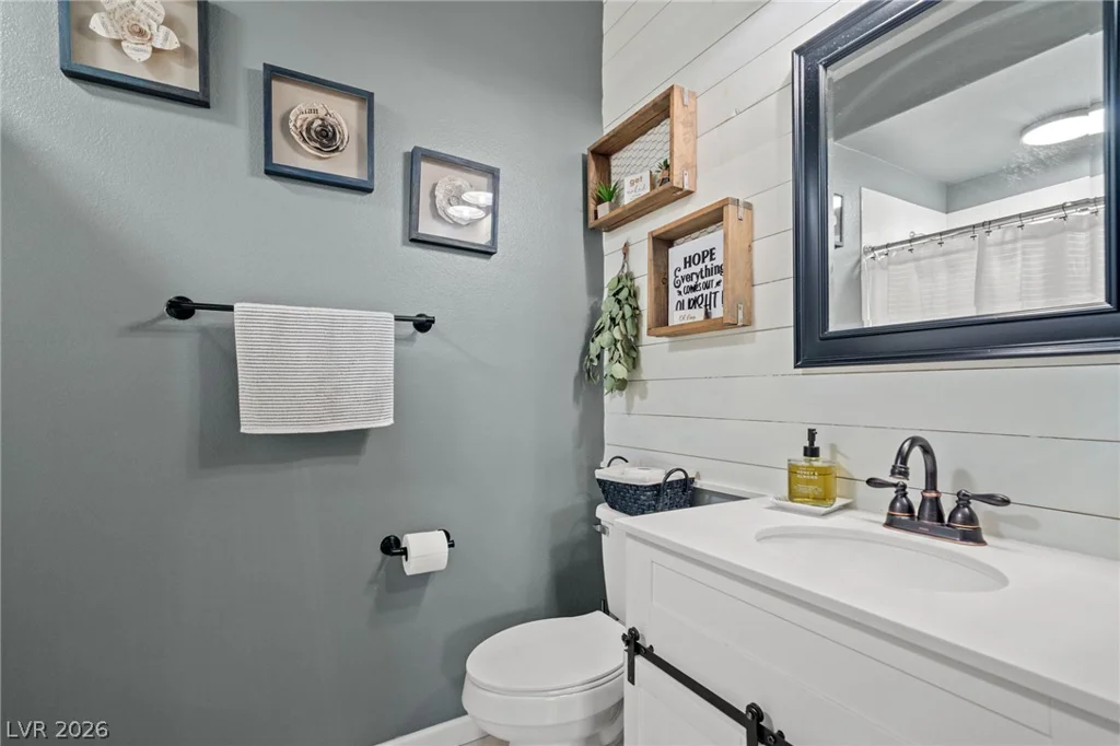 10413 Mount Washington, Las Vegas, NV 89166