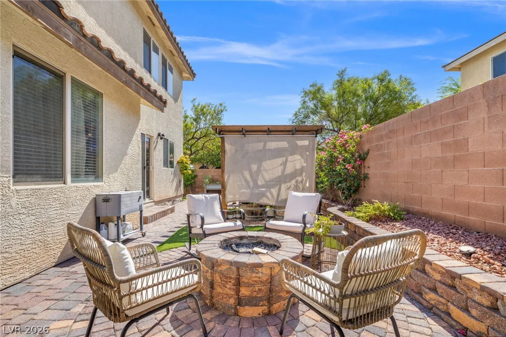 10413 Mount Washington, Las Vegas, NV 89166