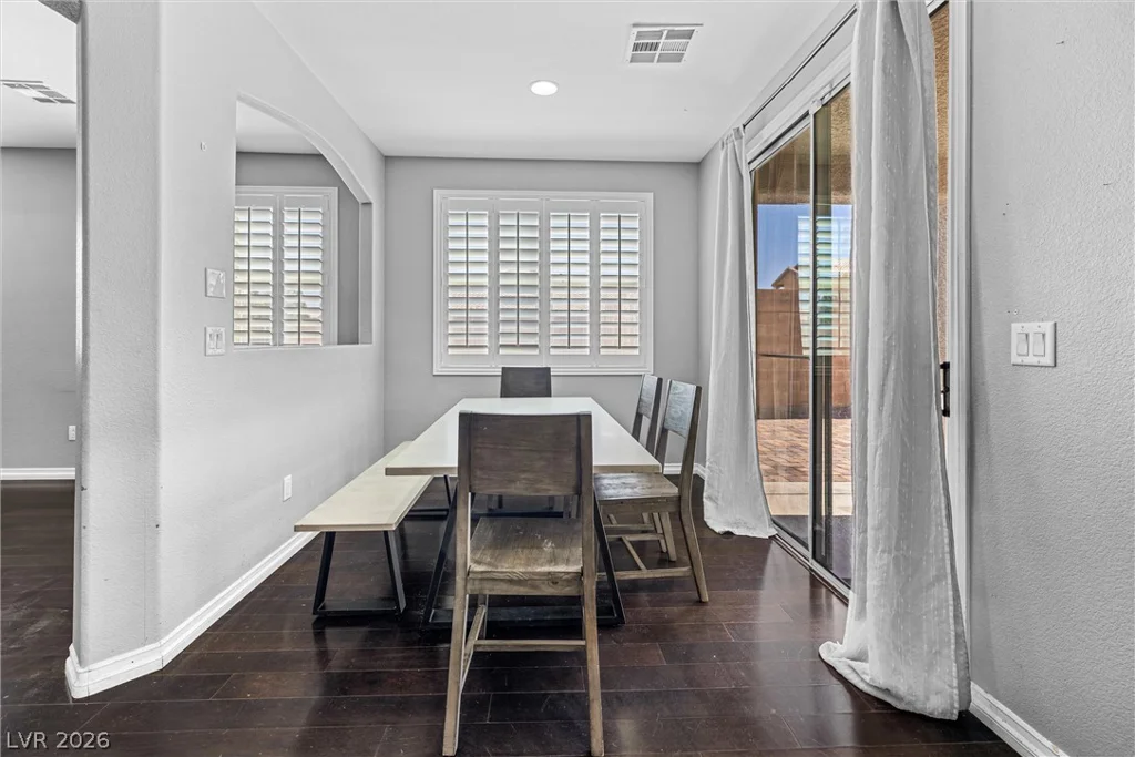 6297 Whispering Creek, Las Vegas, NV 89148