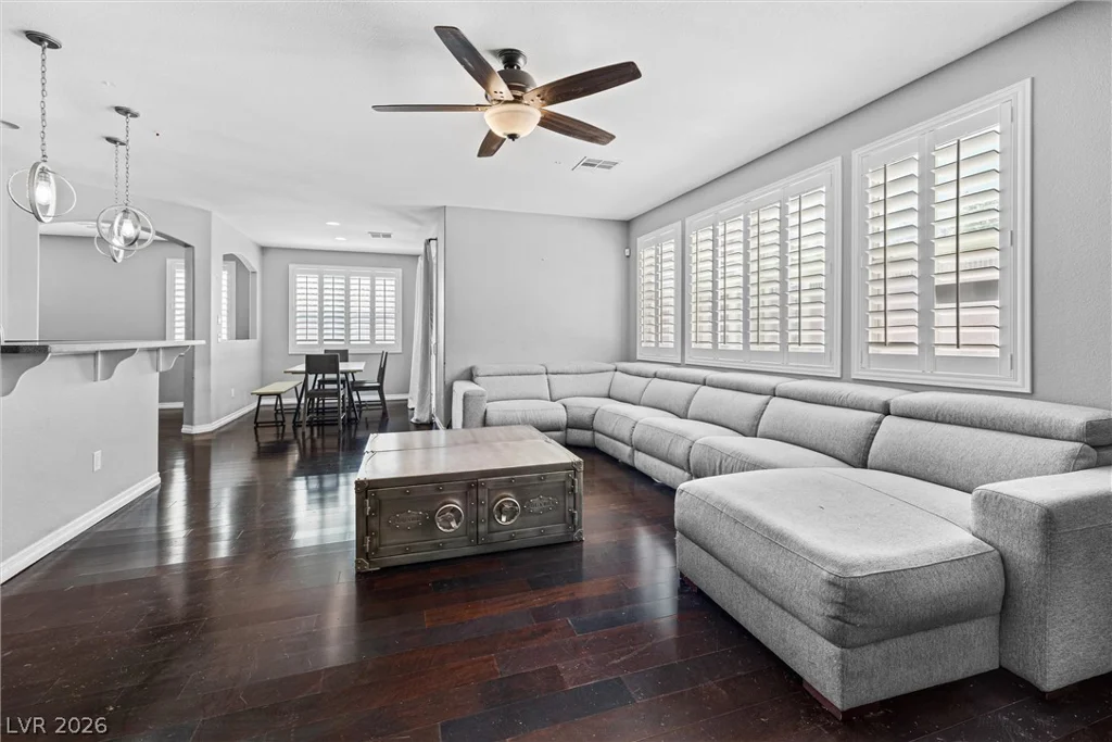 6297 Whispering Creek, Las Vegas, NV 89148