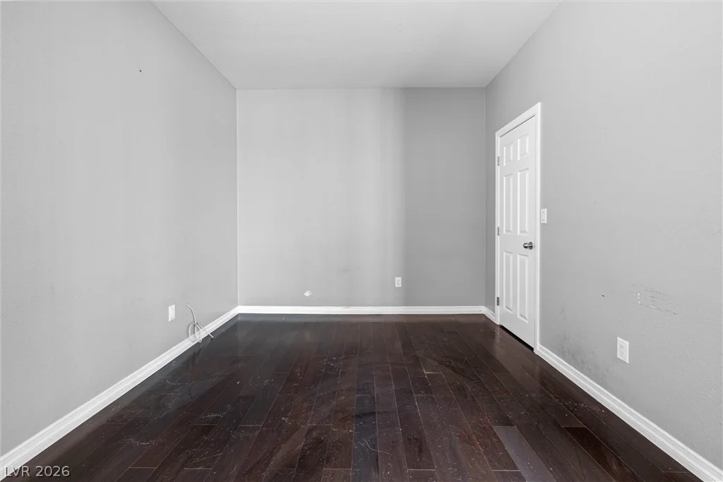 6297 Whispering Creek, Las Vegas, NV 89148