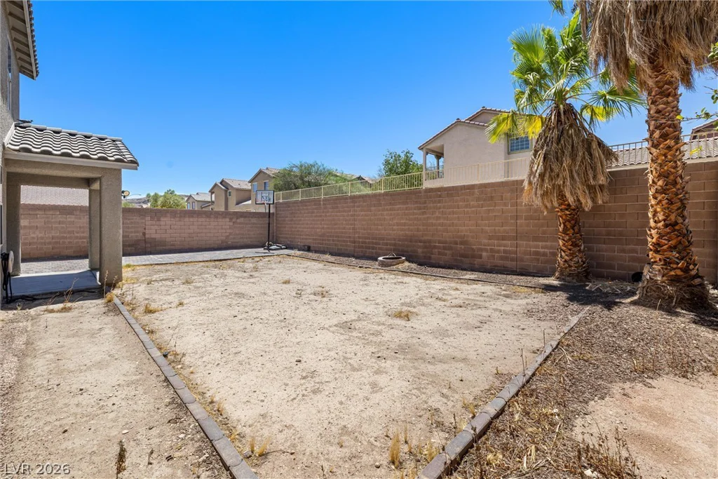 6297 Whispering Creek, Las Vegas, NV 89148