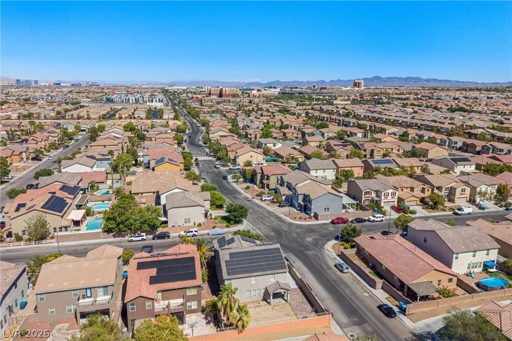 6297 Whispering Creek, Las Vegas, NV 89148