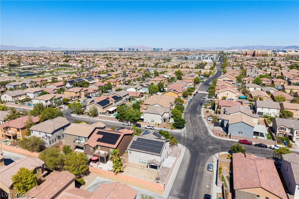 6297 Whispering Creek, Las Vegas, NV 89148