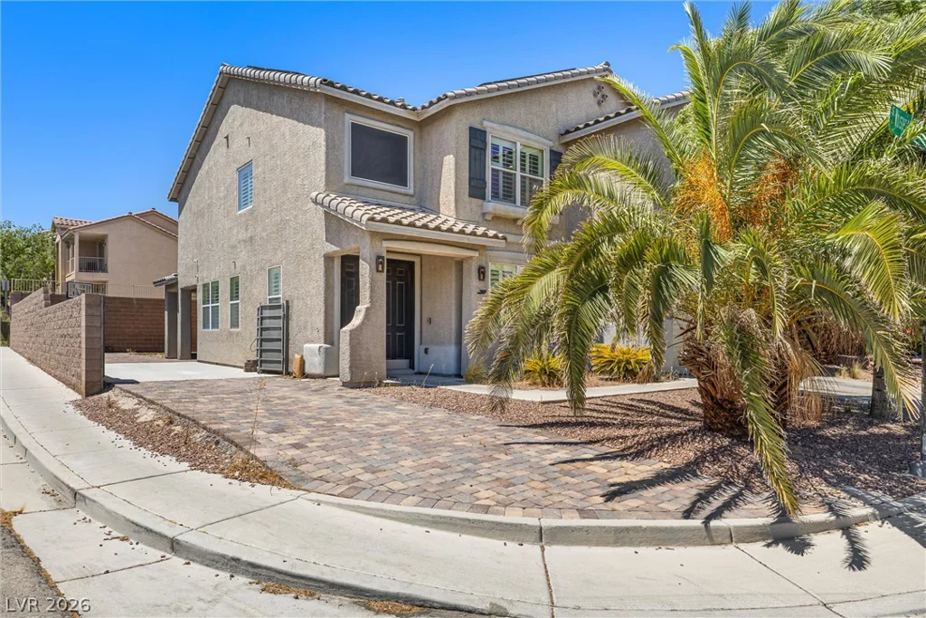 6297 Whispering Creek, Las Vegas, NV 89148