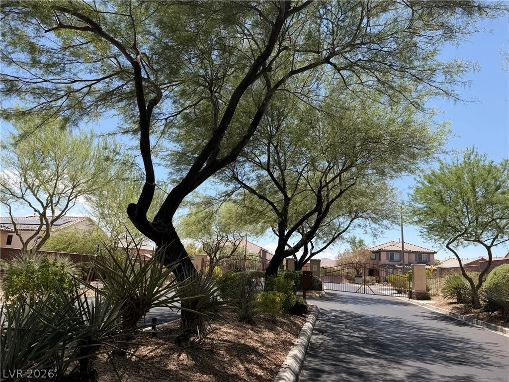 7427 Calzado, Las Vegas, NV 89178