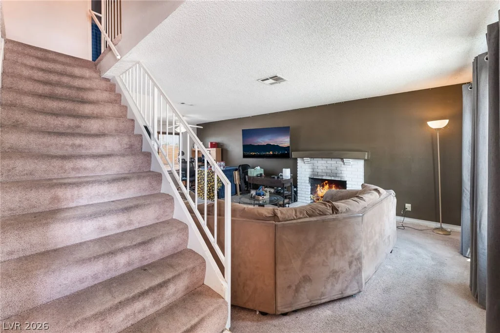 408 Barlow, Las Vegas, NV 89110