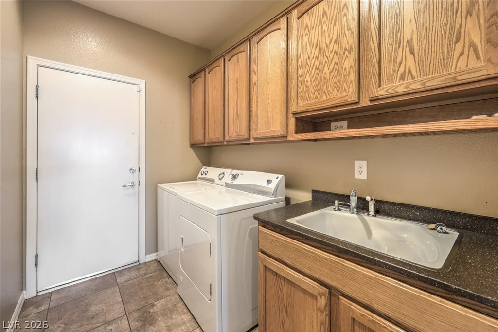 2156 Long Creek, Henderson, NV 89044