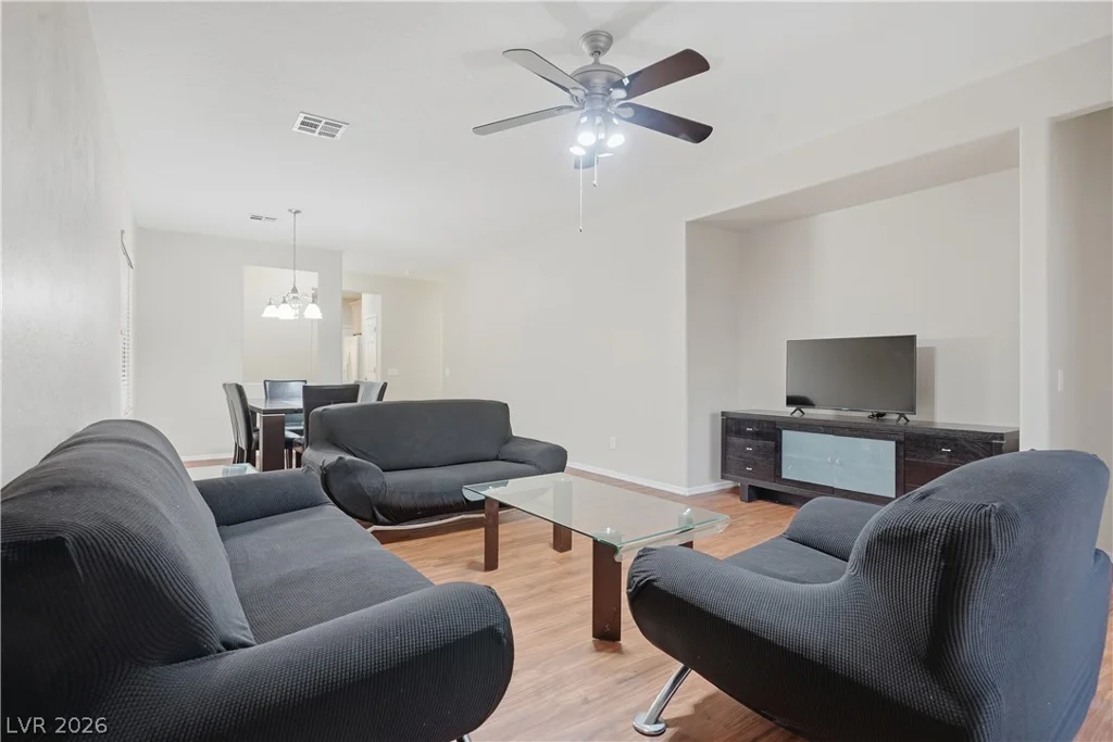 3872 Paint, Las Vegas, NV 89122