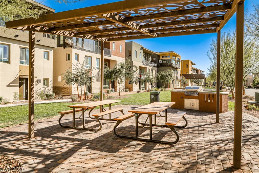 4271 Veraz, Las Vegas, NV 89135