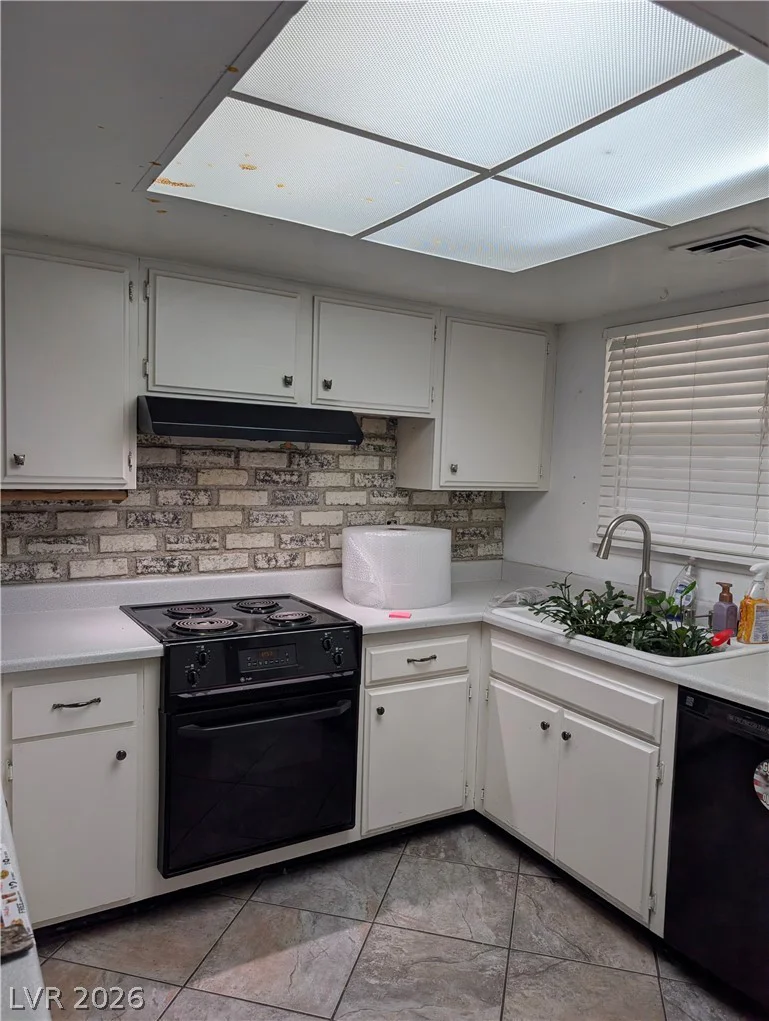 6003 Vegas, Las Vegas, NV 89108