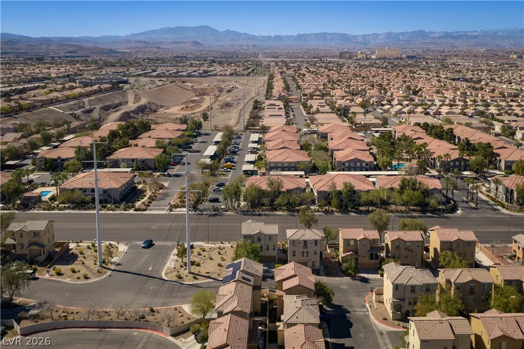 10287 Tiger Paws, Las Vegas, NV 89183